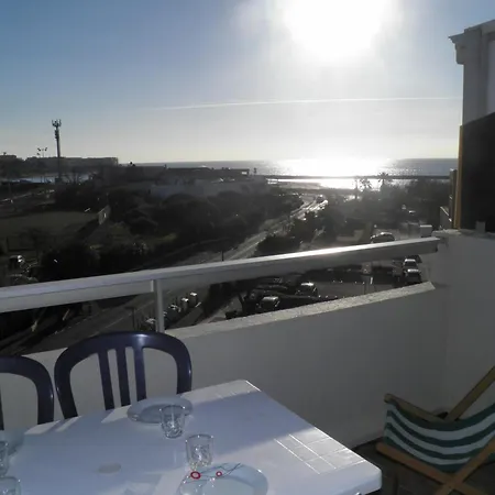 Studio-mezzanine Lumineux Avec Parking A 150m Des Plages, Animaux Bienvenus - Fr-1-338-330 *
