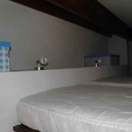 Studio-mezzanine Lumineux Avec Parking A 150m Des Plages, Animaux Bienvenus - Fr-1-338-330 דירה