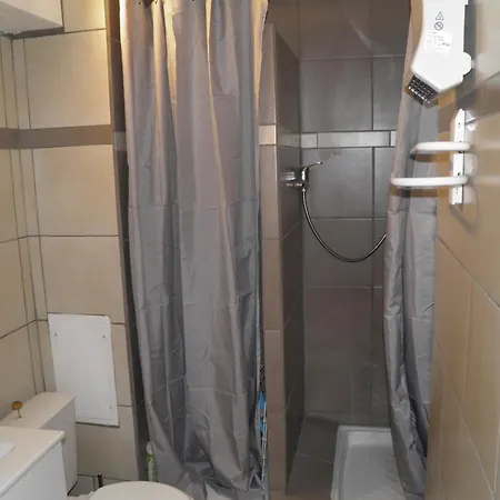 Studio-mezzanine Lumineux Avec Parking A 150m Des Plages, Animaux Bienvenus - Fr-1-338-330 דירה *