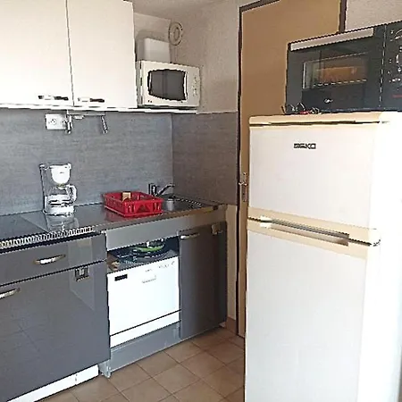 Studio-mezzanine Lumineux Avec Parking A 150m Des Plages, Animaux Bienvenus - Fr-1-338-330 * Sète